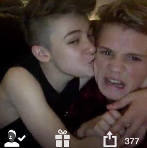 Picture Of Bars And Melody In General Pictures Bars And Melody 1445387401 Teen Idols 4 You