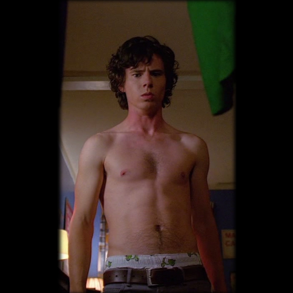 Picture Of Charlie Mcdermott In The Middle Charlie Mcdermott
