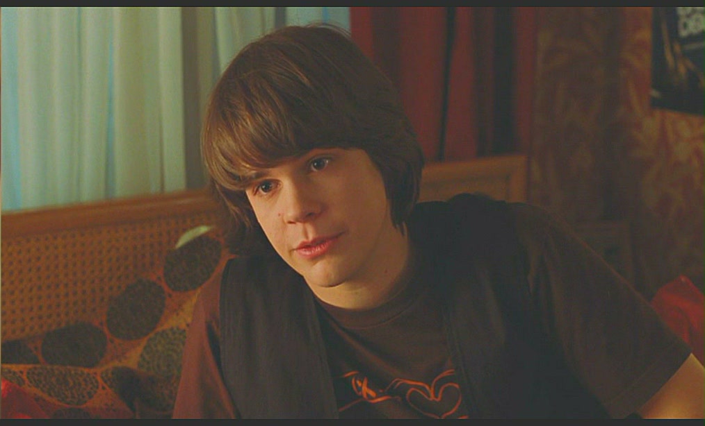 Picture Of Johnny Simmons In Jennifer S Body Johnny Simmons 1266698278 Teen Idols 4 You