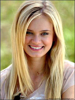 Sara Paxton