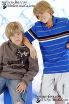 Cole & Dylan Sprouse : cole_dillan_1167230303.jpg