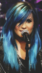 Demi Lovato : demi-lovato-1384355783.jpg