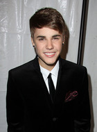 Justin Bieber : justin-bieber-1371348772.jpg