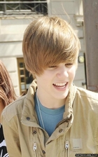 Justin Bieber : justinbieber_1270749124.jpg