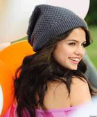 Selena Gomez : selena_gomez_1284243010.jpg