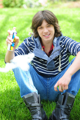 General photo of Leo Howard