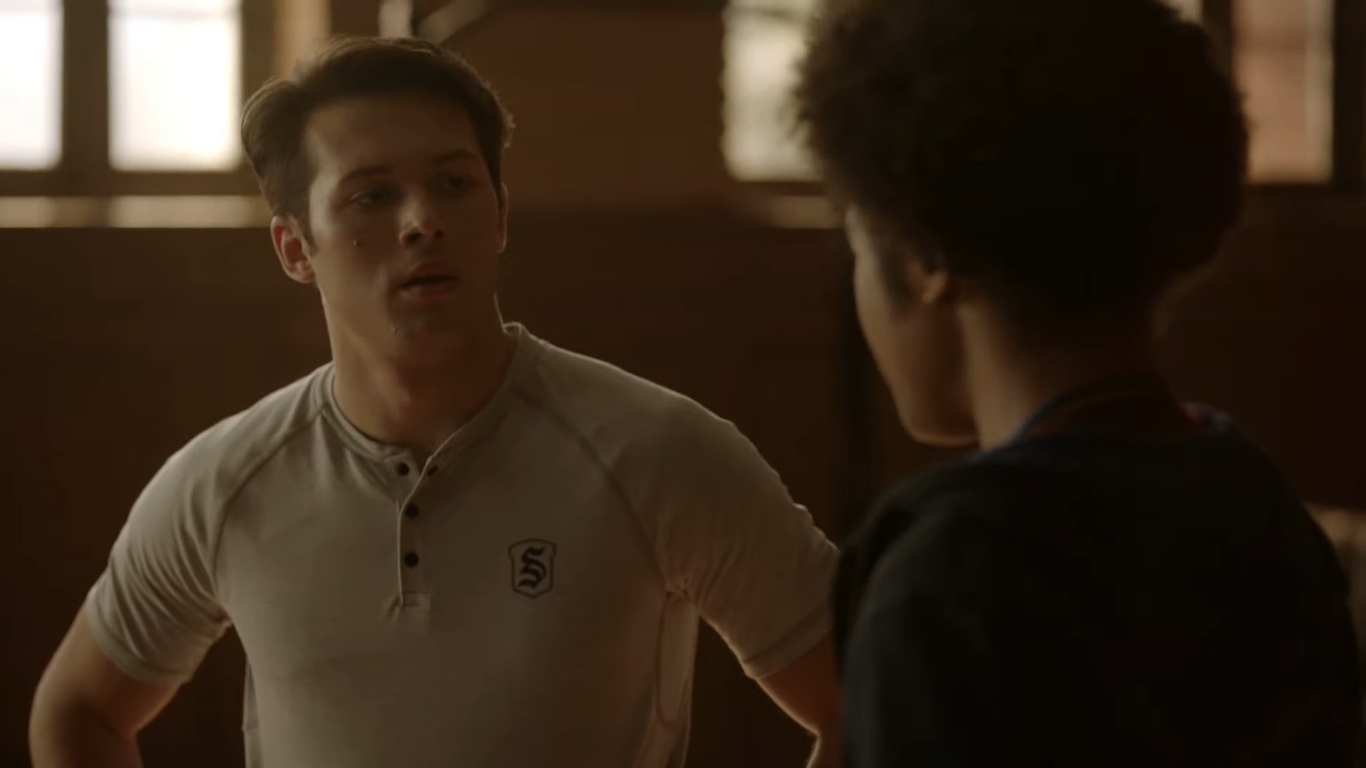 Leo Howard in Legacies