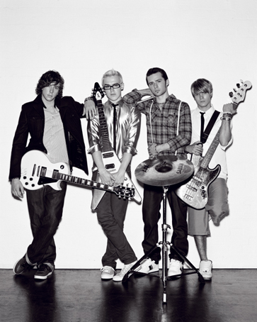 General photo of McFly