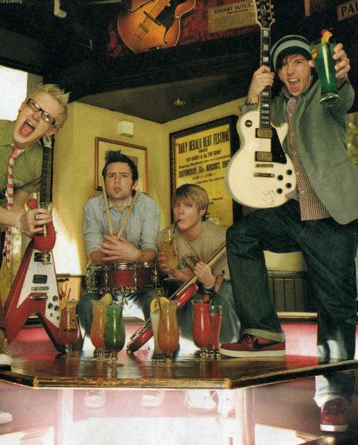 General photo of McFly