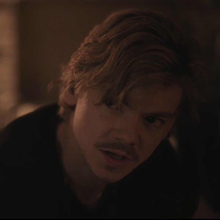 Thomas Sangster in The Queen's Gambit