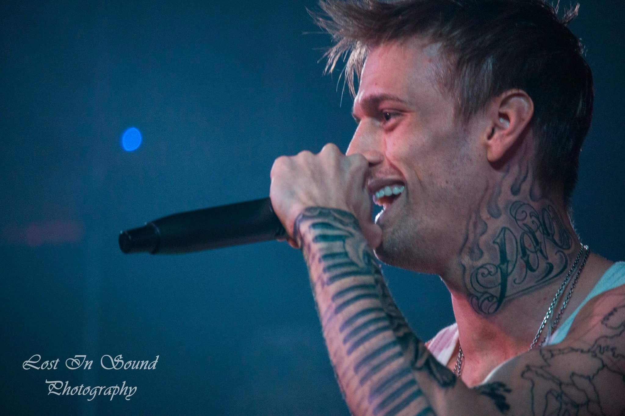 General photo of Aaron Carter