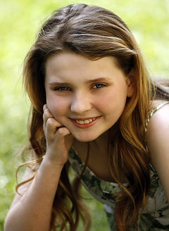 General photo of Abigail Breslin