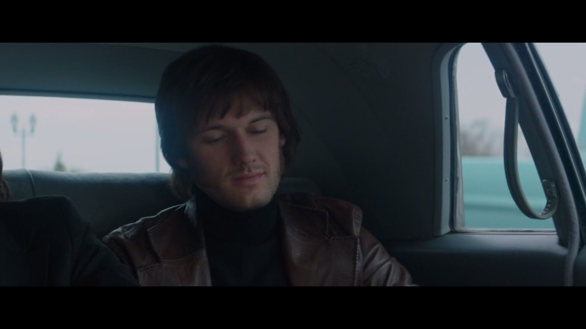 Alex Pettyfer in Elvis & Nixon