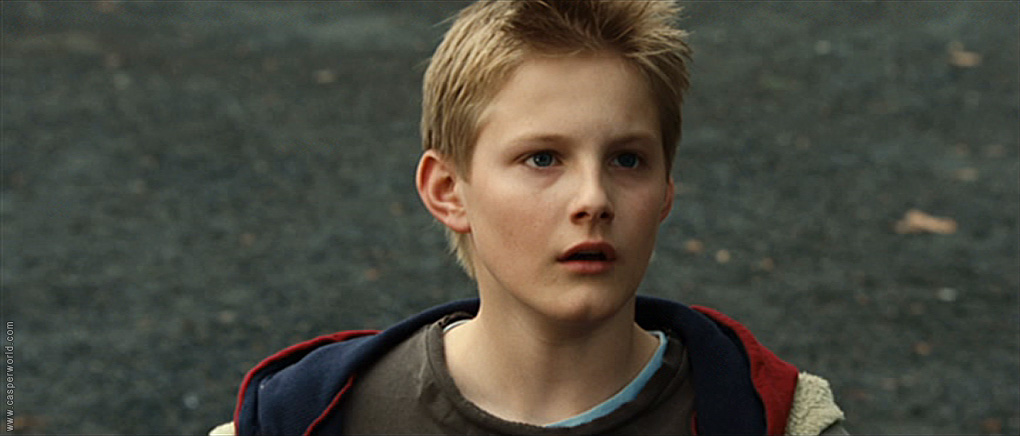 Alexander Ludwig in The Seeker: The Dark Is Rising