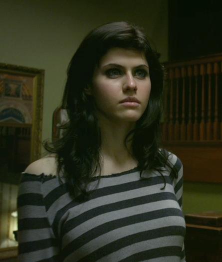 Alexandra Daddario in Texas Chainsaw 3D