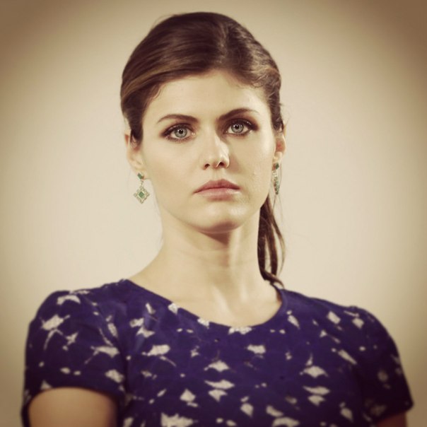 General photo of Alexandra Daddario