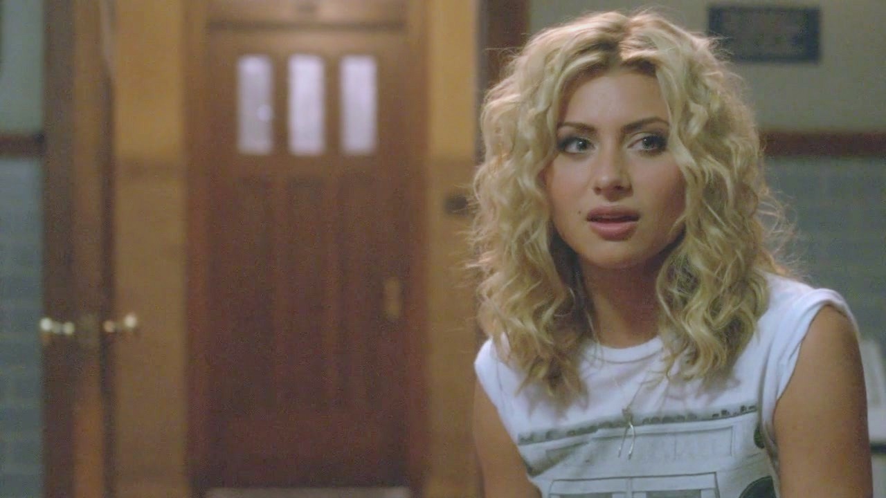 Alyson Michalka in Hellcats