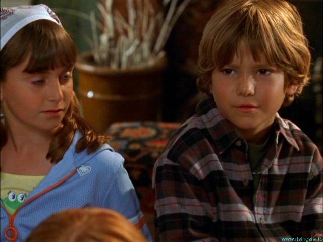 Alyson Stoner in Cheaper by the Dozen 2