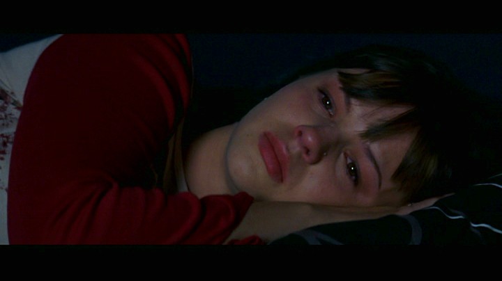 Amber Tamblyn in The Sisterhood of the Traveling Pants