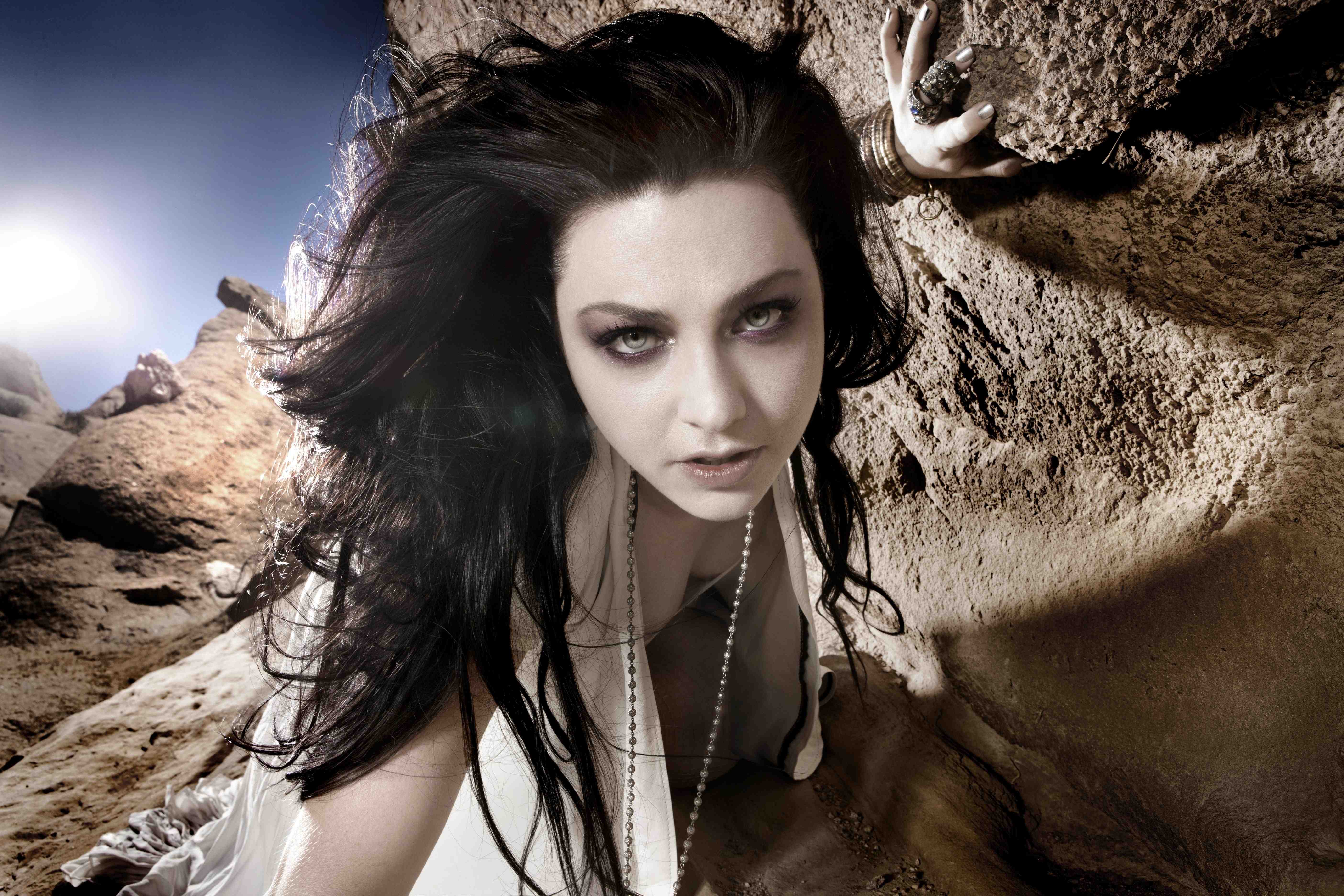 General photo of Amy Lee