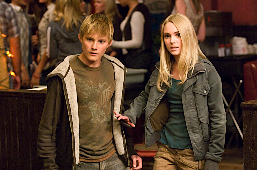 Picture Of Annasophia Robb In Race To Witch Mountain Ti U
