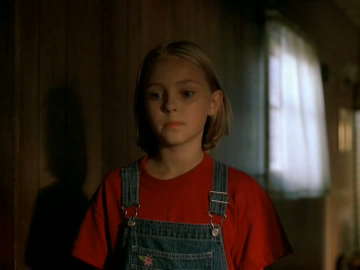 AnnaSophia Robb in Because of Winn-Dixie