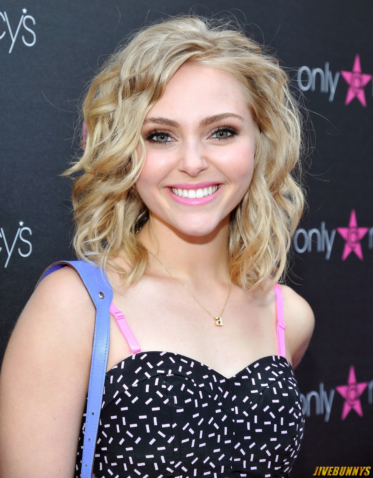 General photo of AnnaSophia Robb