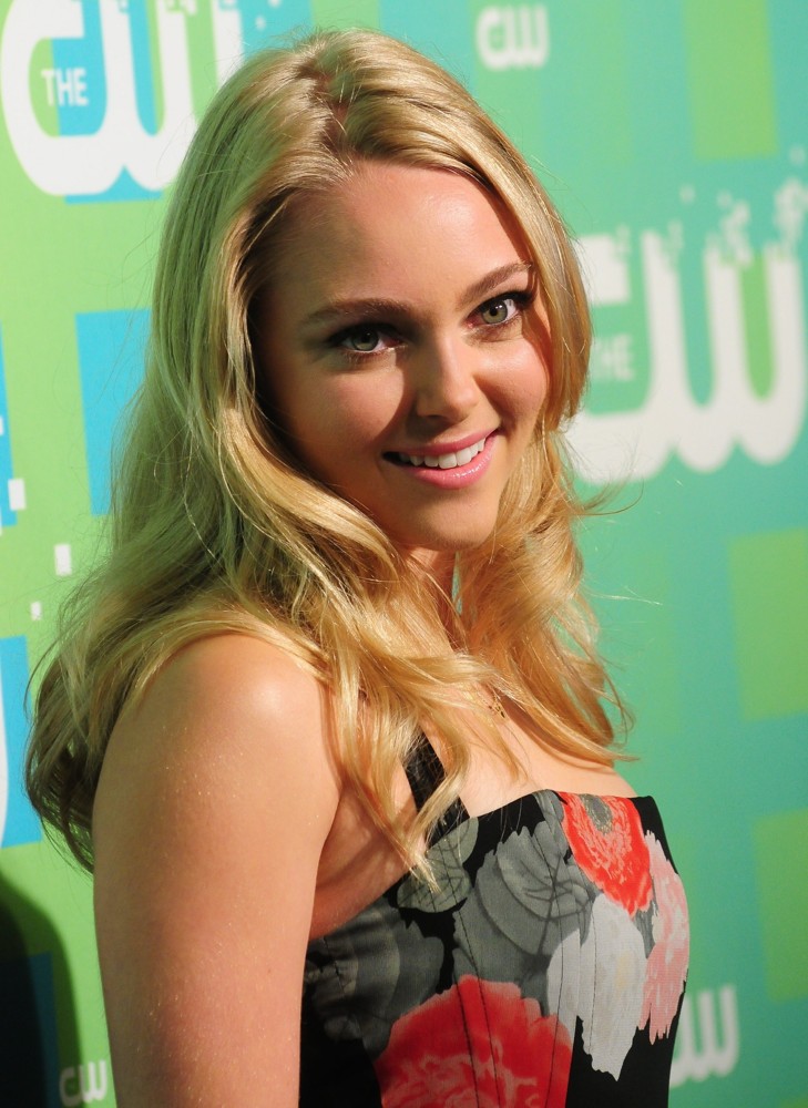 General photo of AnnaSophia Robb