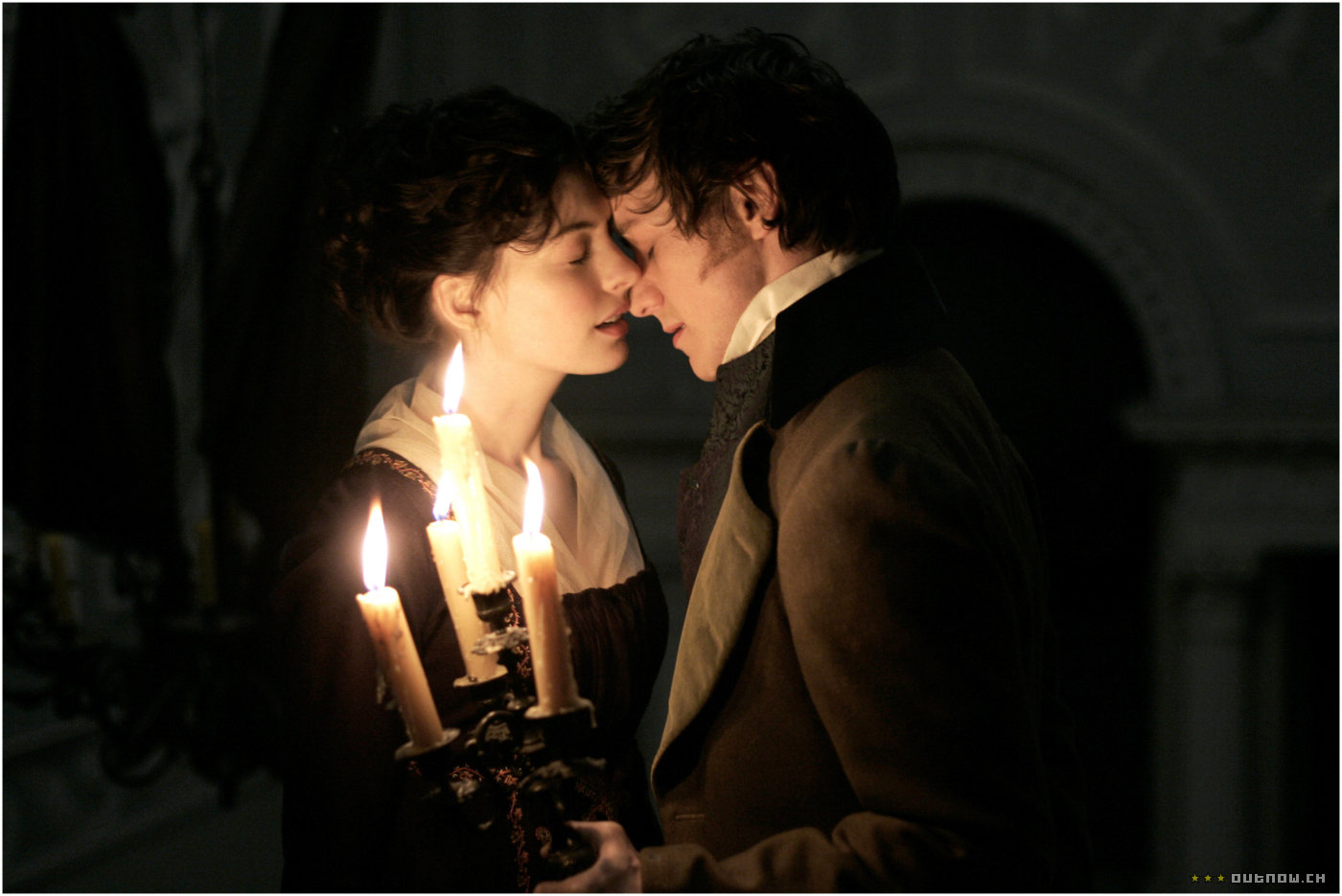 Anne Hathaway in Becoming Jane