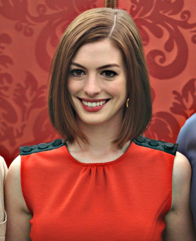 General photo of Anne Hathaway