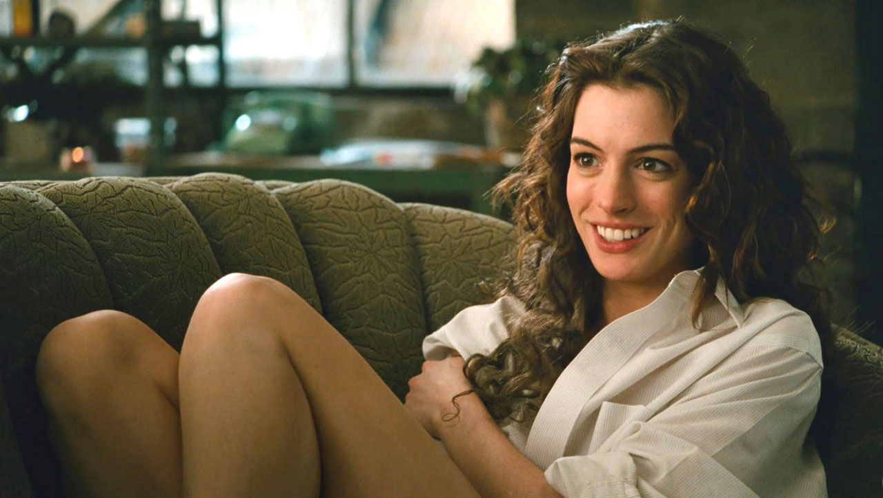 Anne Hathaway in Love and Other Drugs