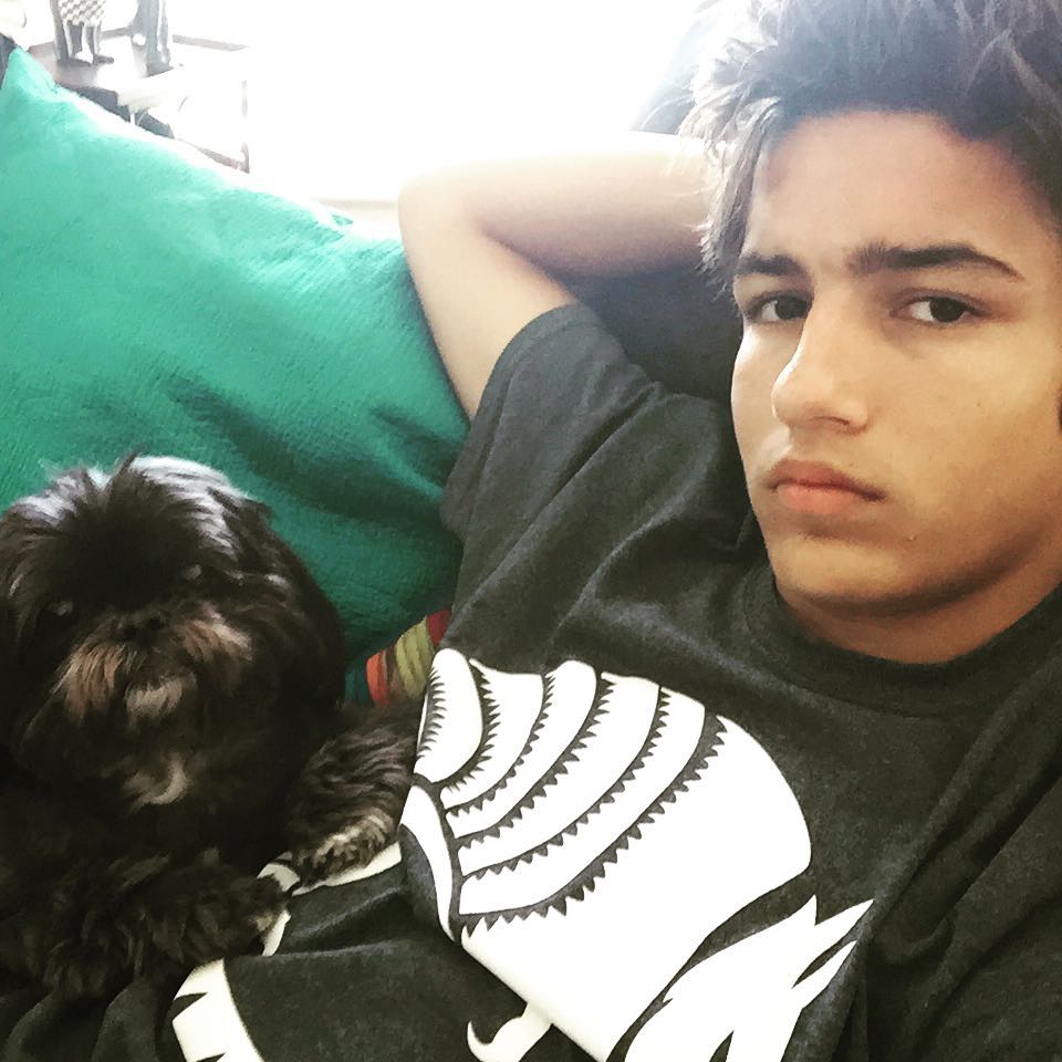 General photo of Aramis Knight