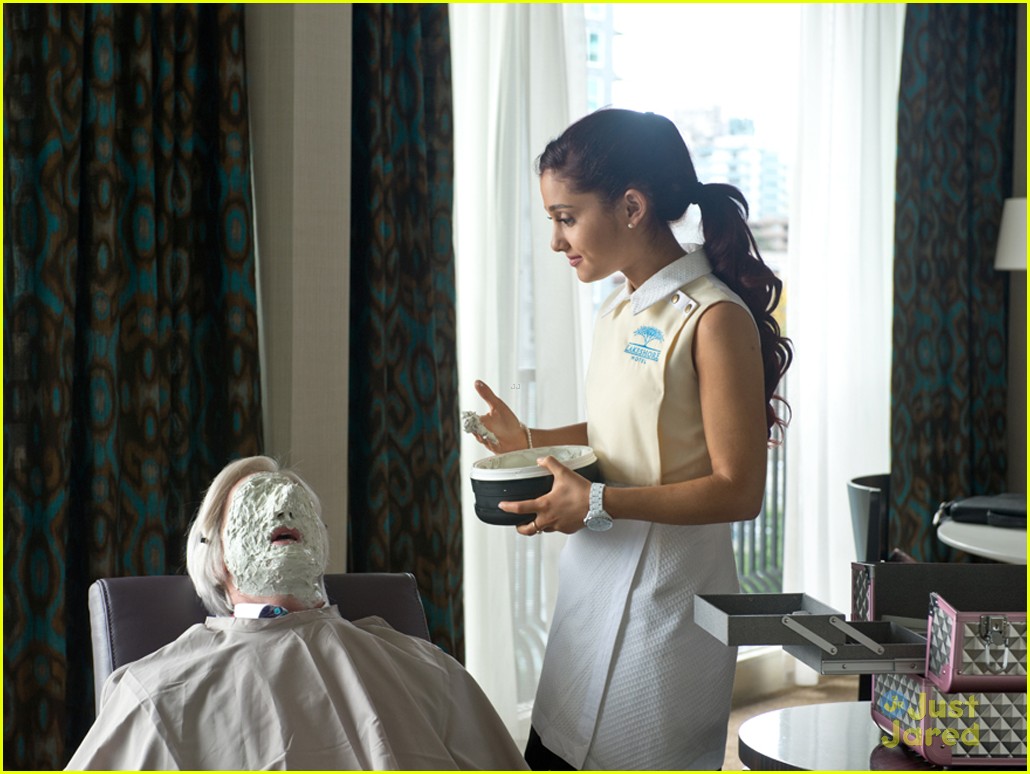 Ariana Grande in Swindle