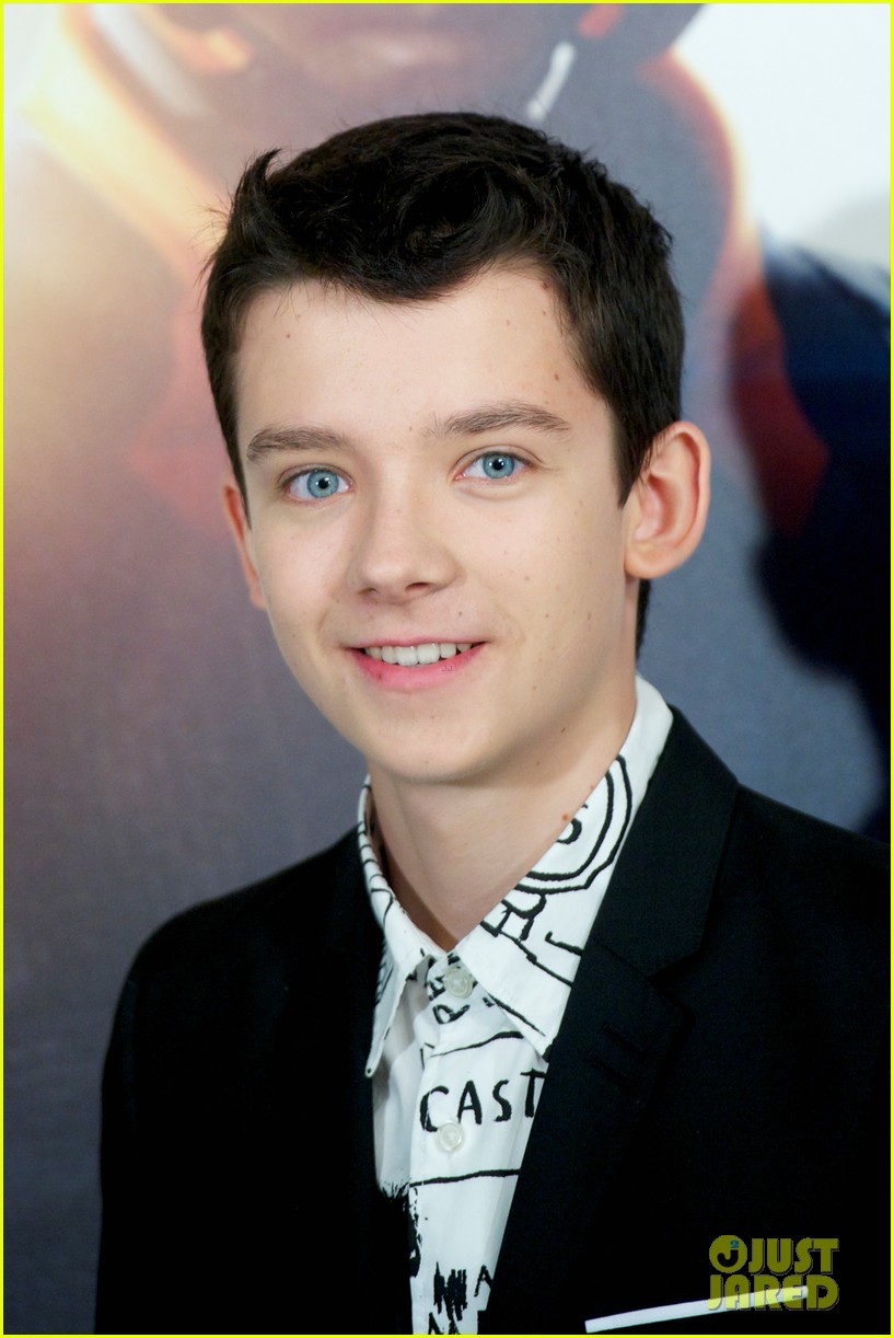 Picture Of Asa Butterfield In General Pictures Asa Butterfield 1380991687 Teen Idols 4 You