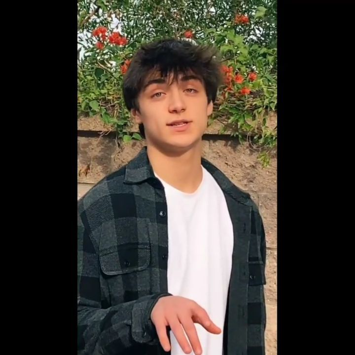 General photo of Asher Angel