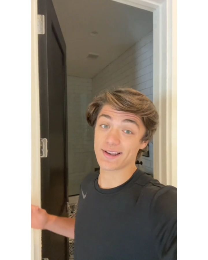 General photo of Asher Angel