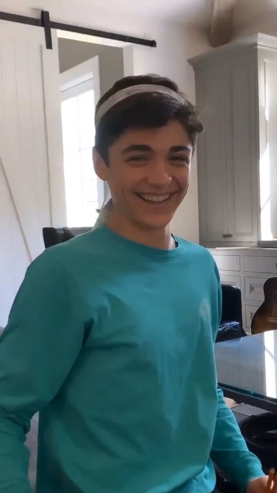 General photo of Asher Angel