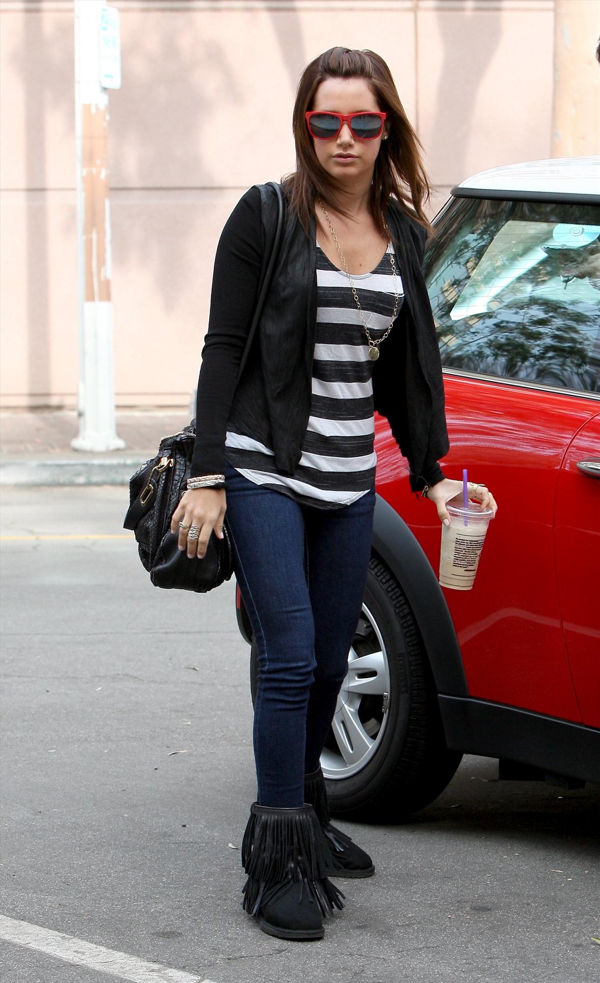 Picture of Ashley Tisdale in General Pictures - ashley-tisdale ...