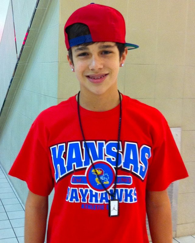 General photo of Austin Mahone