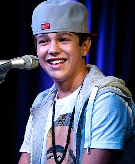 General photo of Austin Mahone