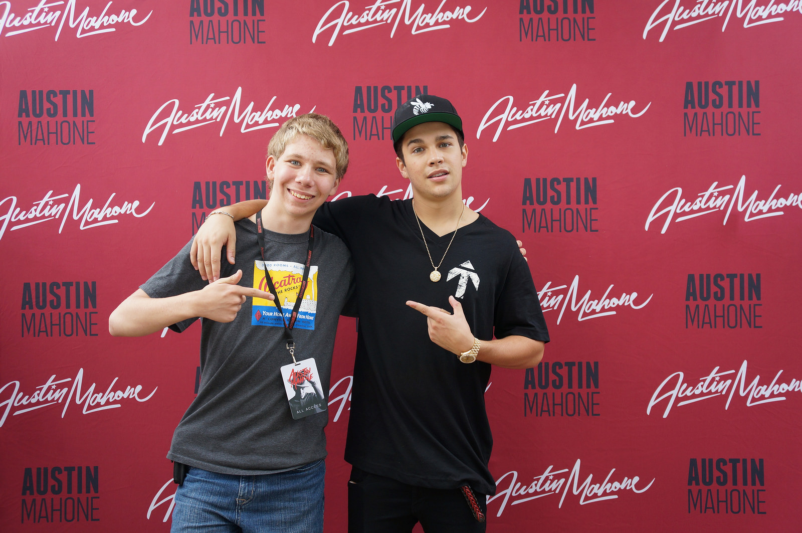 General photo of Austin Mahone