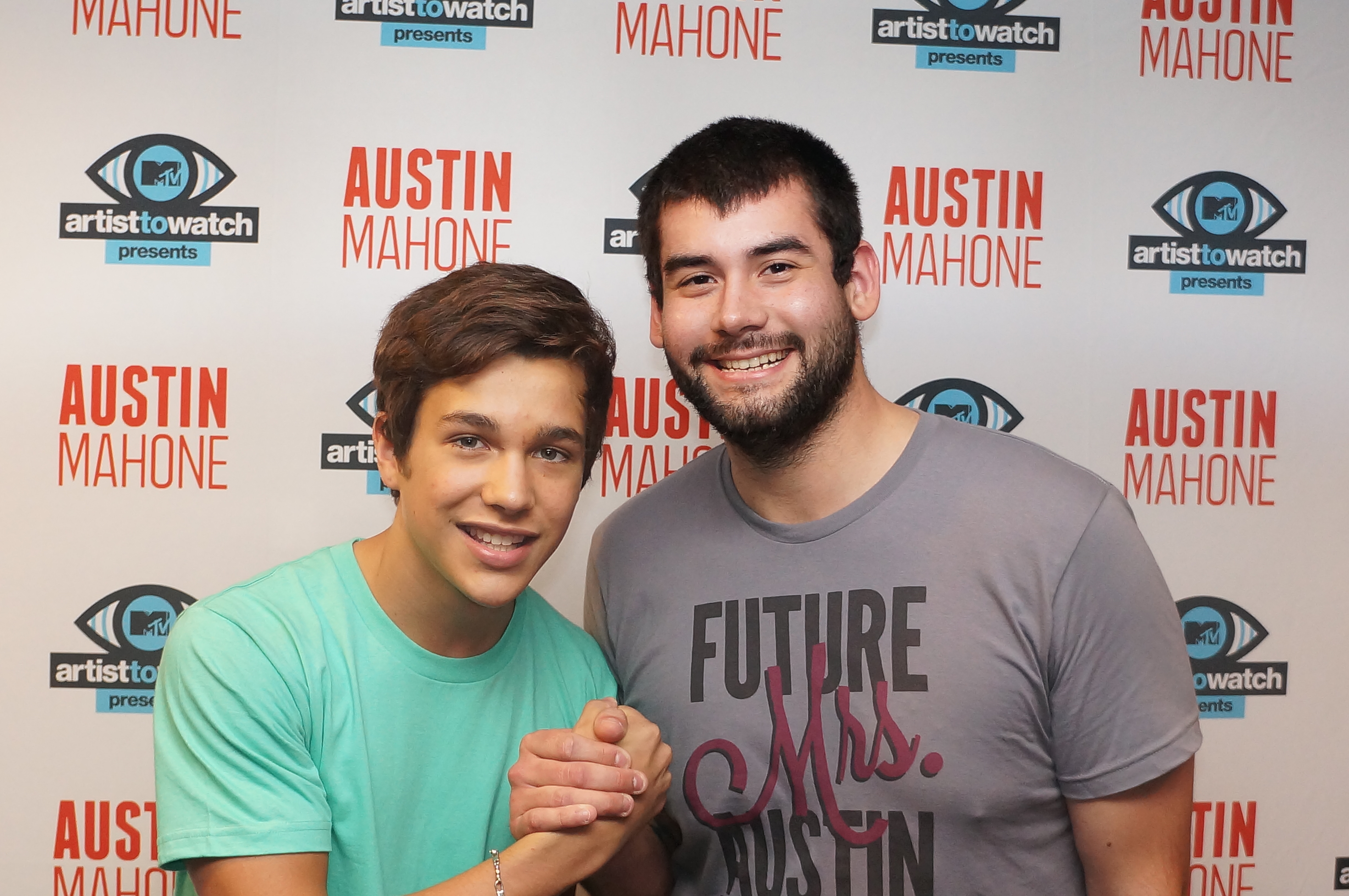 General photo of Austin Mahone