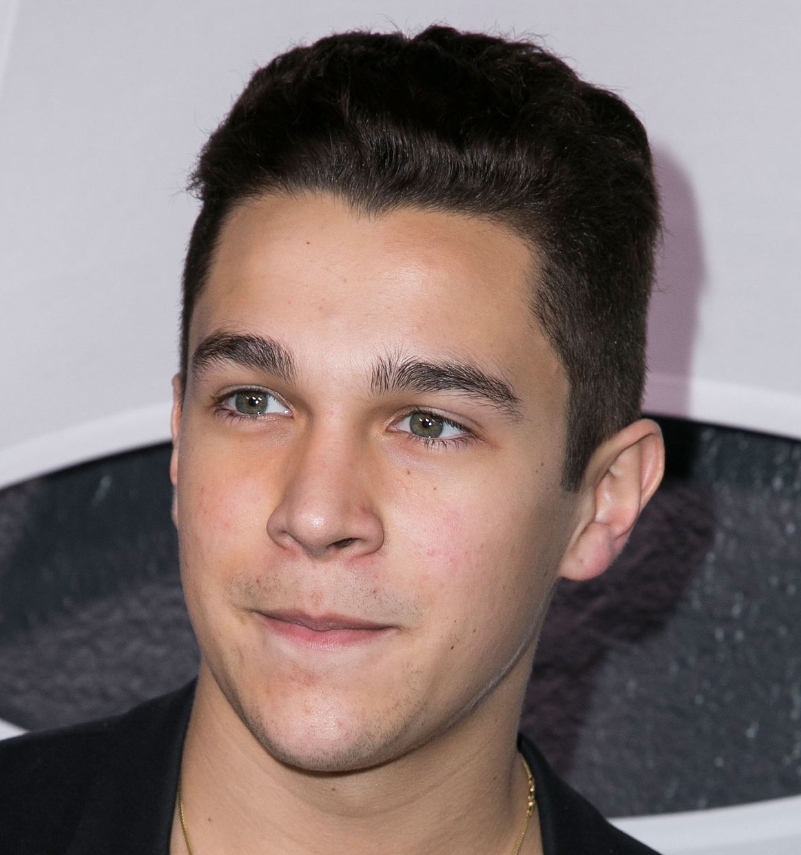 General photo of Austin Mahone