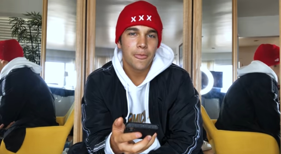 General photo of Austin Mahone