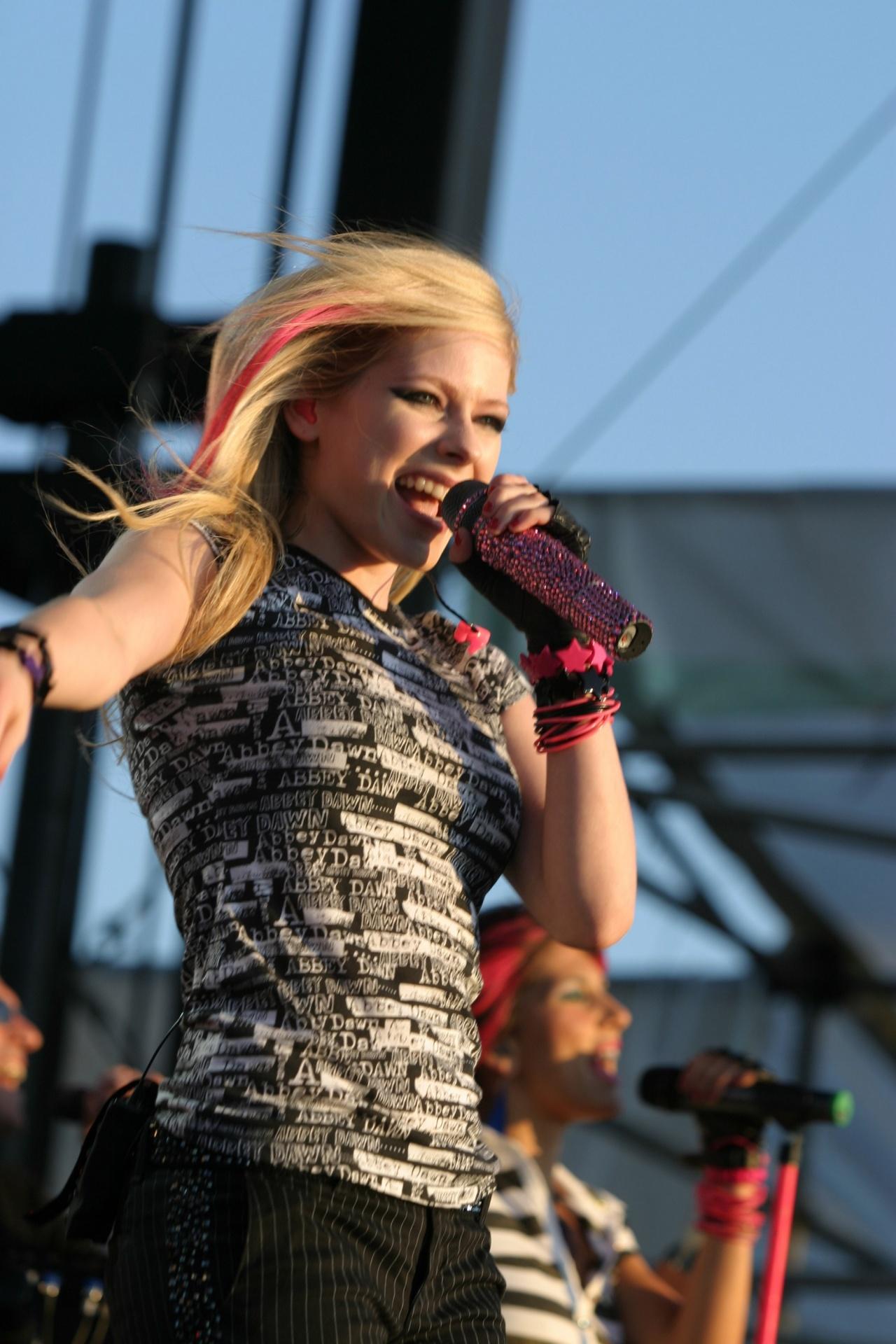 General photo of Avril Lavigne