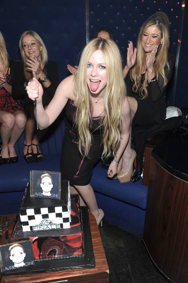 General photo of Avril Lavigne