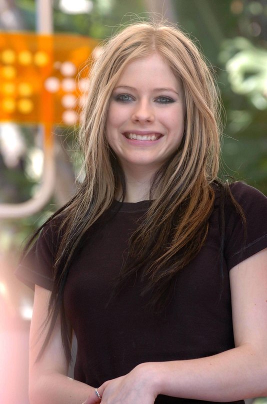 General photo of Avril Lavigne