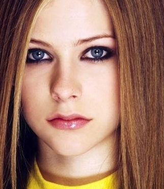 General photo of Avril Lavigne