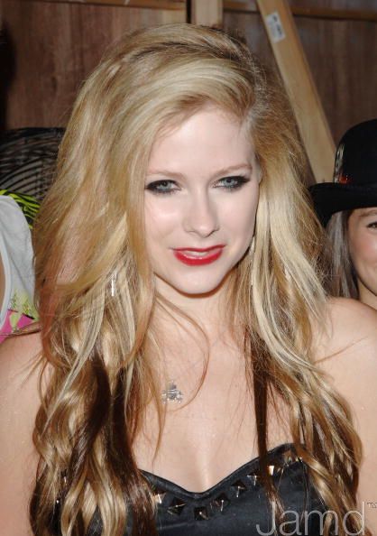 General photo of Avril Lavigne