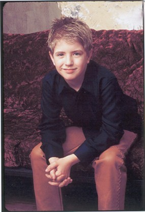 General photo of Billy Gilman